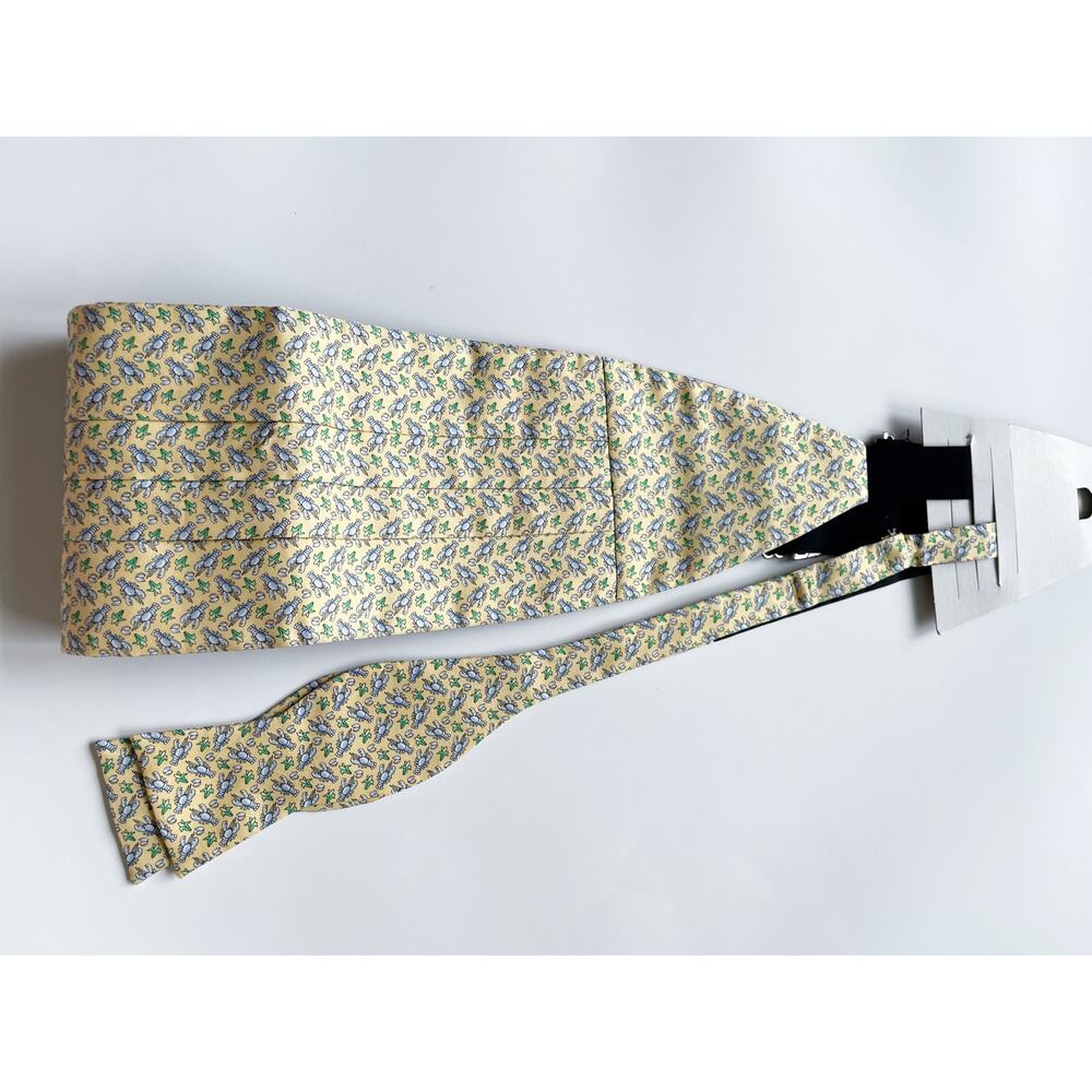 New Vineyard Vines Yellow Silk Bow Tie and Cummerbund Blue Lobster Set